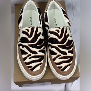 Lucky Brand Takato Slip On platform zebra calf hair sneaker shoe Size 7. EUC.